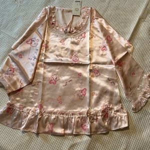 Brand new luxury pajamas set